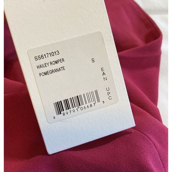 Stylestalker Hailey Romper Shorts Size Small S halter neck with pockets Pink - Picture 13 of 13